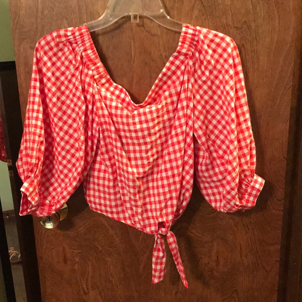Off the shoulder checkered shirt